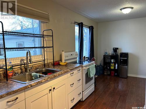 314 Main Street, Muenster, SK - Indoor Photo Showing Kitchen With Double Sink