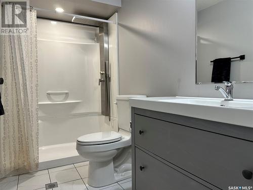 930 13Th Street, Humboldt, SK - Indoor Photo Showing Bathroom