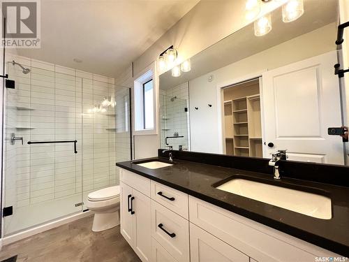 10 Aspen Place, Humboldt, SK - Indoor Photo Showing Bathroom