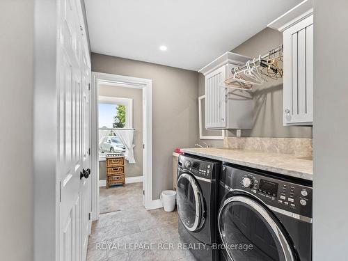 100 Harris Cres, Southgate, ON - Indoor Photo Showing Laundry Room