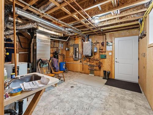 100 Harris Cres, Southgate, ON - Indoor Photo Showing Basement
