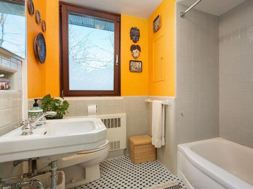 Bathroom - 4040 Ch. De Trafalgar, Montréal (Ville-Marie), QC - Indoor Photo Showing Bathroom