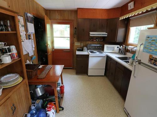 2186 Hwy 71, Nestor Falls, ON - Indoor Photo Showing Kitchen With Double Sink