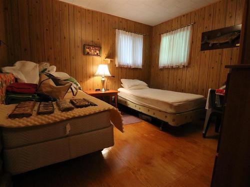 2186 Hwy 71, Nestor Falls, ON - Indoor Photo Showing Bedroom