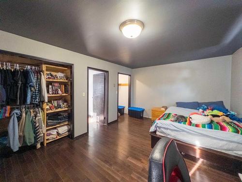 1320 Rocky Heights Road, Kenora, ON - Indoor Photo Showing Bedroom