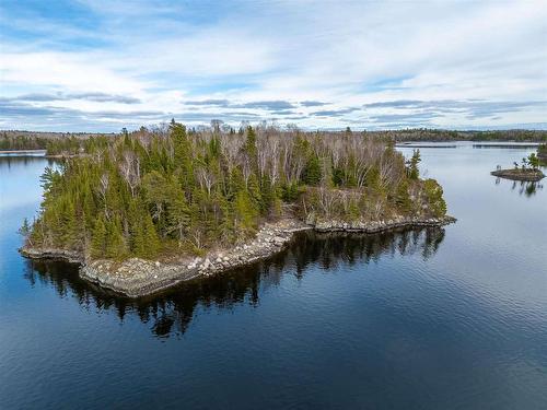 Island D49, Kenora, ON 