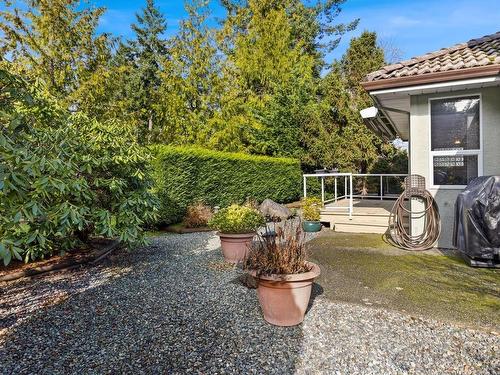 3468 Arbutus Dr South, Cobble Hill, BC - Outdoor