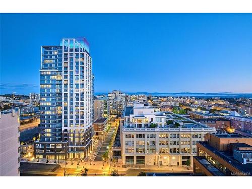 503-777 Herald St, Victoria, BC - Outdoor With View