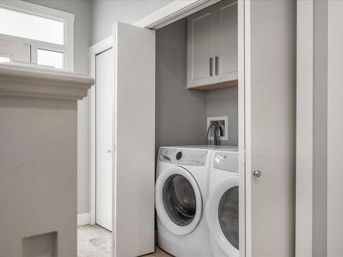 505 Waterwood Pl, Nanaimo, BC - Indoor Photo Showing Laundry Room