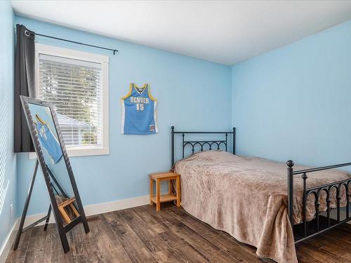 505 Waterwood Pl, Nanaimo, BC - Indoor Photo Showing Bedroom