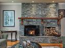 990 Matuka Dr, Nanoose Bay, BC  - Indoor Photo Showing Living Room With Fireplace 
