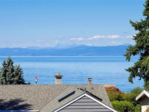 294 Crescent Rd West, Qualicum Beach, BC - Outdoor With Body Of Water With View