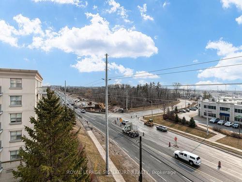 516-2500 Rutherford Rd, Vaughan, ON - Outdoor With View