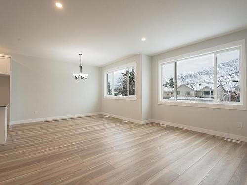 2974 Bank Road, Kamloops, BC - Indoor