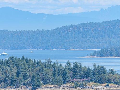 613 Stevens Pl, Ladysmith, BC - Outdoor With Body Of Water With View