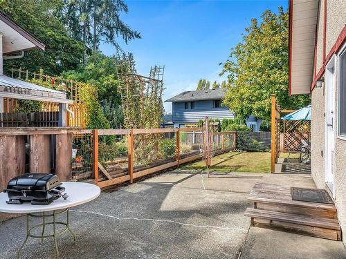 4638 Alder Glen Rd, Cowichan Bay, BC - Outdoor With Deck Patio Veranda