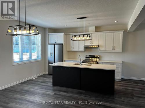 #32 -2529 Meadowlands Way, London, ON - Indoor Photo Showing Kitchen