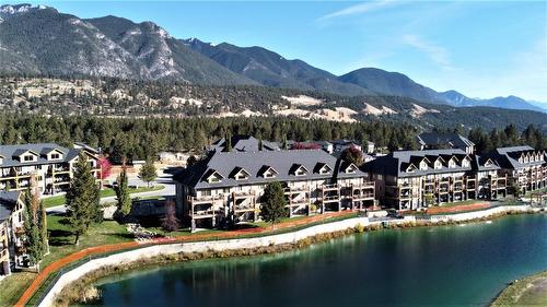 614 B - 600 Bighorn Boulevard, Radium Hot Springs, BC - Outdoor With Body Of Water With View