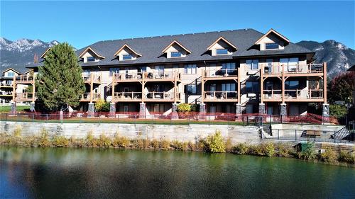 614 B - 600 Bighorn Boulevard, Radium Hot Springs, BC - Outdoor With Body Of Water With Facade