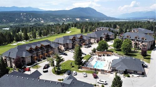 614 B - 600 Bighorn Boulevard, Radium Hot Springs, BC - Outdoor With View