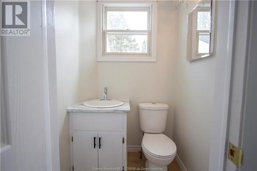 31 King St, Sackville, NB - Indoor Photo Showing Bathroom