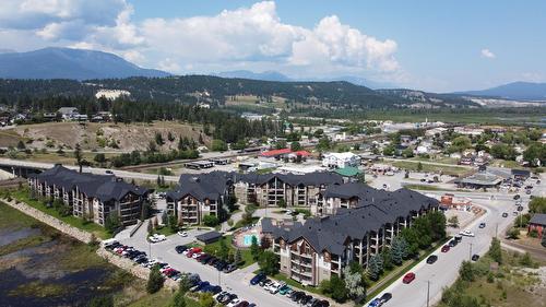 3102 - 205 Third Avenue, Invermere, BC - Outdoor With View
