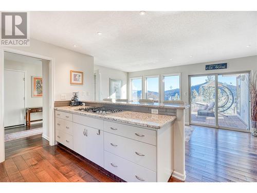 12808 Mclarty Place, Summerland, BC - Indoor