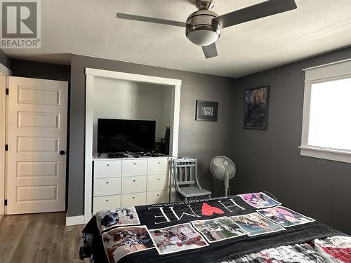 99 Central Ave, Elliot Lake, ON - Indoor Photo Showing Bedroom