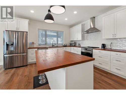318 Hidden Valley Road, Princeton, BC - Indoor Photo Showing Kitchen