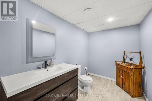10 Crispin Street, Brighton, ON - Indoor Photo Showing Bathroom