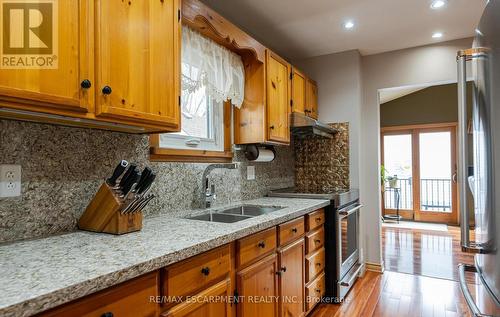 3 Second St S, Hamilton, ON - Indoor Photo Showing Kitchen With Double Sink