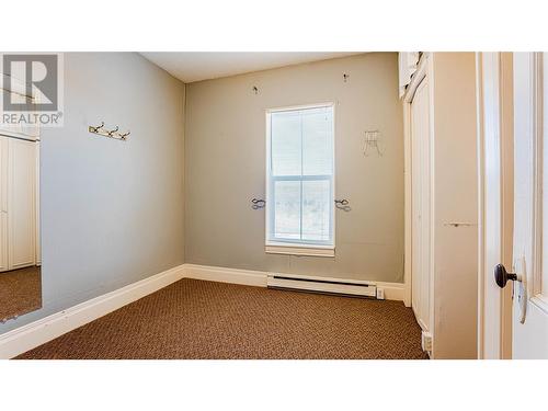 4008 Pleasant Valley Road, Vernon, BC - Indoor Photo Showing Other Room