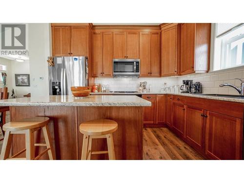 2450 Radio Tower Road Unit# 007, Oliver, BC - Indoor Photo Showing Kitchen