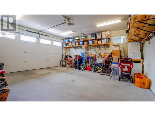 2450 Radio Tower Road Unit# 007, Oliver, BC - Indoor Photo Showing Garage