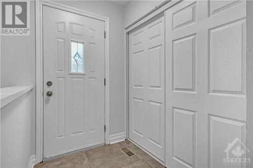 Entry - 941 Charlton Drive, Ottawa, ON - Indoor Photo Showing Other Room
