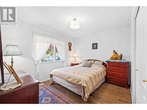 3344 Sundance Drive, West Kelowna, BC - Indoor Photo Showing Bedroom