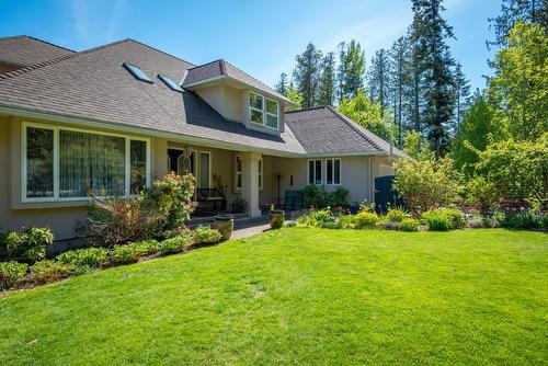 6360 Sunshine Drive, Nelson, BC - Outdoor With Deck Patio Veranda With Facade