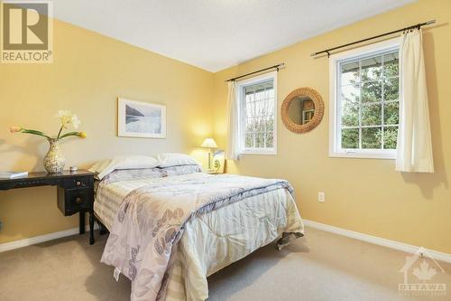 119 Scotch Pine Grove, Dunrobin, ON - Indoor Photo Showing Bedroom