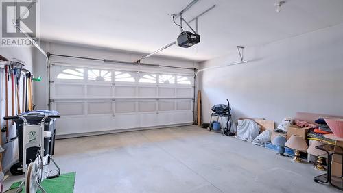 1634 Carmi Avenue Unit# 120, Penticton, BC - Indoor Photo Showing Garage