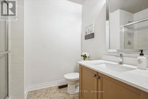 320 Wrigglesworth Crescent, Milton (Scott), ON - Indoor Photo Showing Bathroom