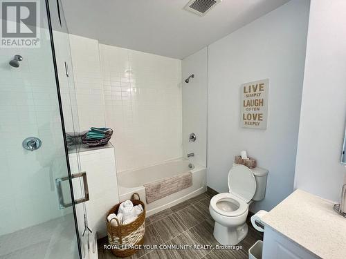 #811 -7711 Green Vista Gate, Niagara Falls, ON - Indoor Photo Showing Bathroom
