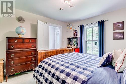 674217 Hurontario Street, Mono, ON - Indoor Photo Showing Bedroom