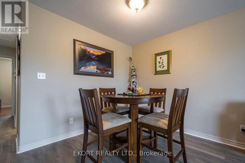 312 Riverside Pkwy, Quinte West, ON - Indoor Photo Showing Dining Room