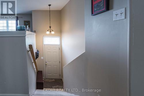 312 Riverside Parkway, Quinte West, ON - Indoor Photo Showing Other Room