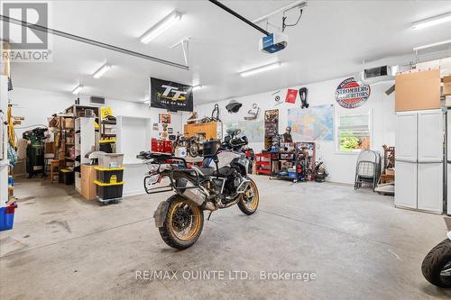 1169 Wilson Rd, Prince Edward County, ON - Indoor Photo Showing Garage