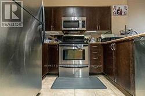 807 - 388 Prince Of Wales Drive, Mississauga, ON - Indoor Photo Showing Kitchen