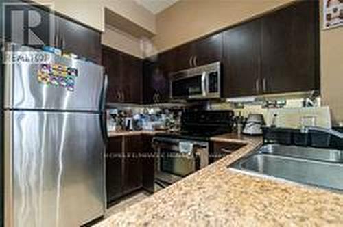 807 - 388 Prince Of Wales Drive, Mississauga, ON - Indoor Photo Showing Kitchen With Stainless Steel Kitchen