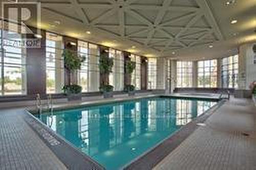 807 - 388 Prince Of Wales Drive, Mississauga, ON - Indoor Photo Showing Other Room With In Ground Pool