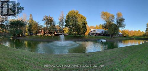 5427 Ravenshoe Road, East Gwillimbury, ON - Outdoor With Body Of Water