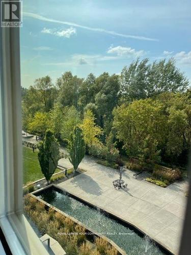 ## 414 -35 Baker Hill Blvd, Whitchurch-Stouffville, ON - Outdoor With View
